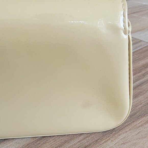 Louis Vuitton Sobe Champaigne Vernis  Patent Leather Clutch - Picture 5 of 13